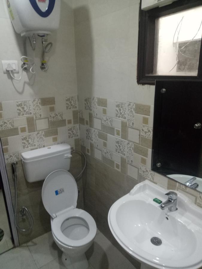Hotel Nathu Palace Nuova Delhi Esterno foto